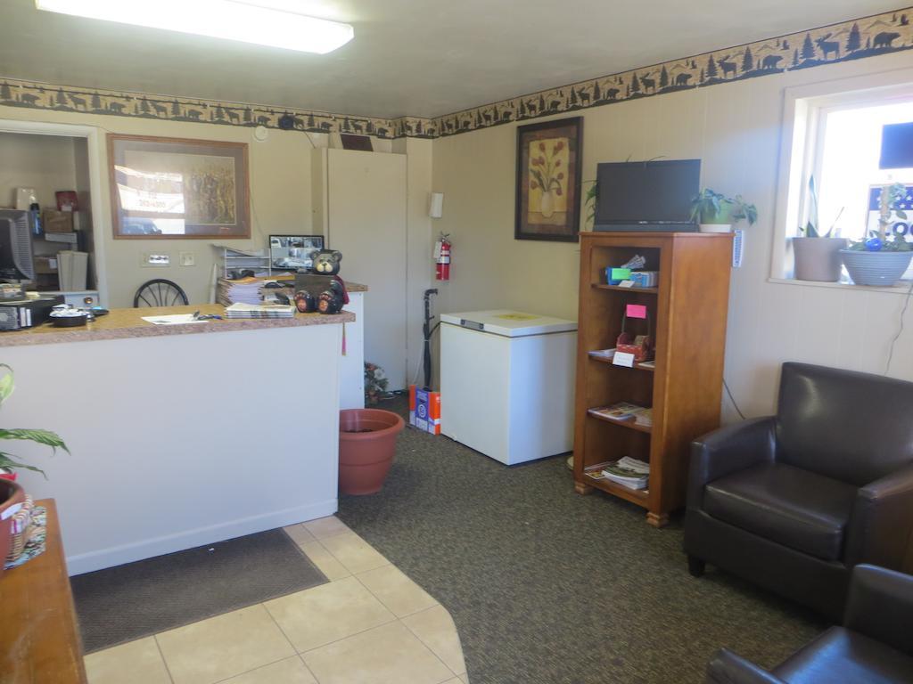 Budget Inn Denison Buitenkant foto